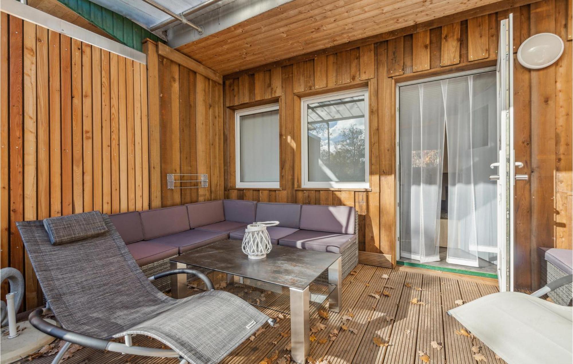 Nice Home In Zeulenroda-Triebes With Sauna Kültér fotó